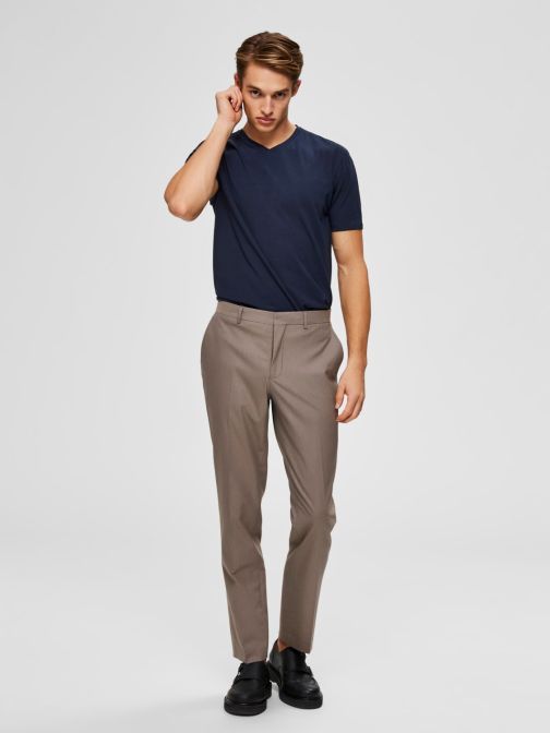 V-NECK - T-SHIRT