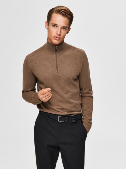 KNITTED CARDIGAN