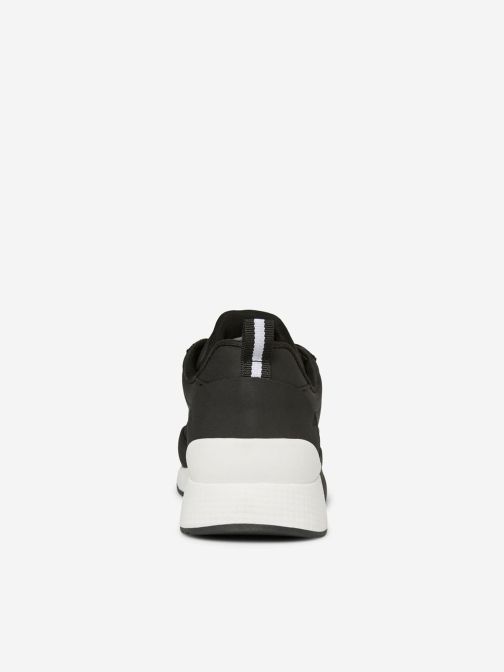 VASTAG TALPÚ SNEAKERS