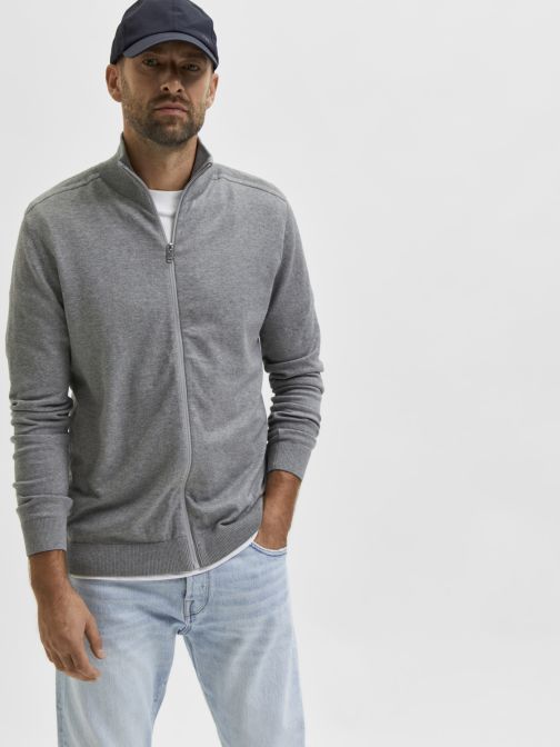 KNITTED CARDIGAN