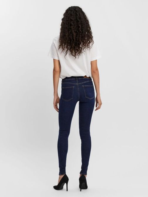 MID RISE SLIM FIT JEANS