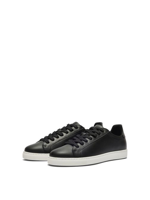 LEATHER SNEAKER