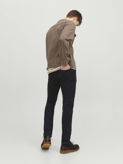SLIM FIT JEANS