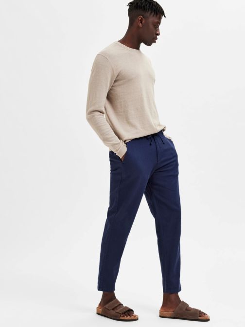 CHINO PANTS