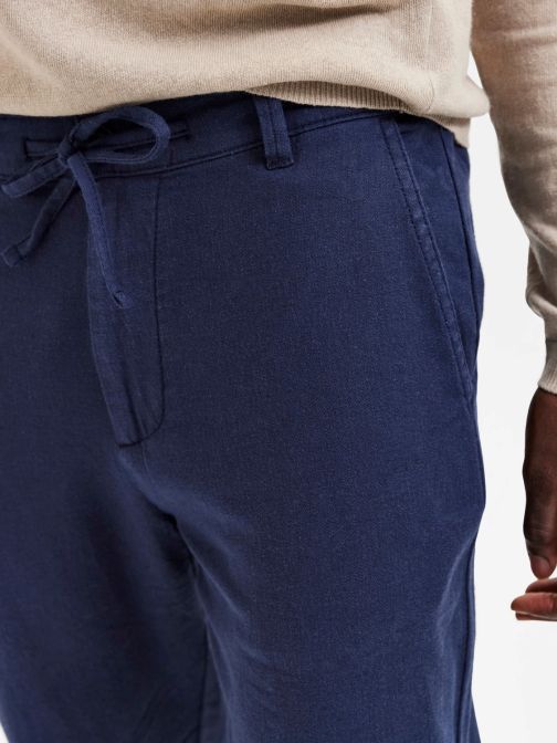 CHINO PANTS
