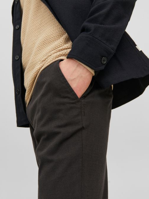 SLIM FIT CHINO PANTS