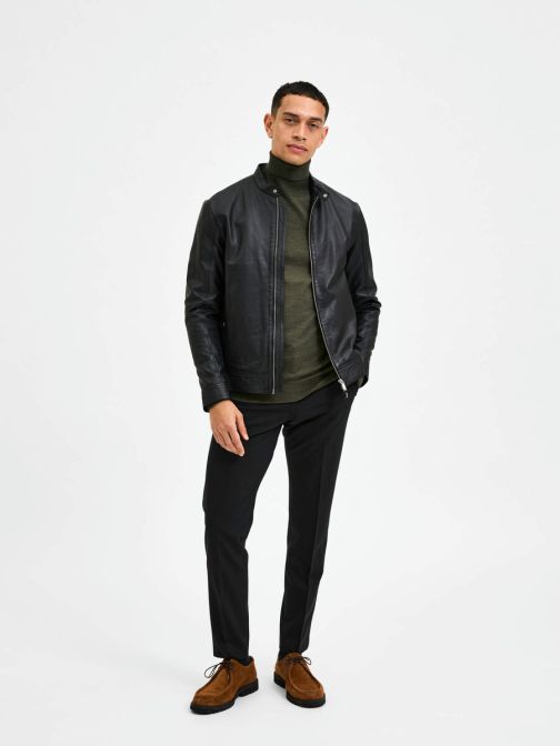 CLASSIC LEATHER JACKET