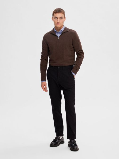 SLIM FIT CHINO PANTS
