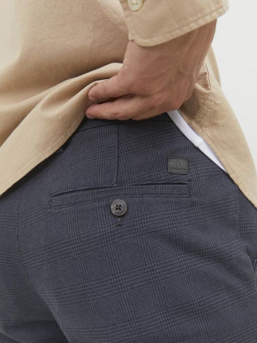 SLIM FIT CHINO PANTS