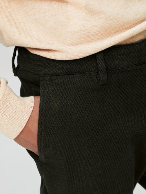 SLIM FIT CHINO PANTS