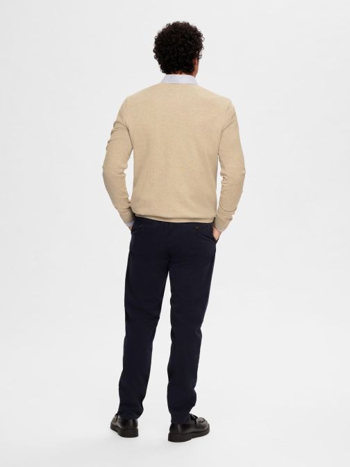 V-NECK JUMPER