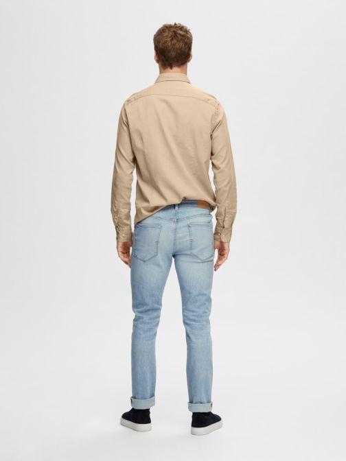 SLIM FIT JEANS