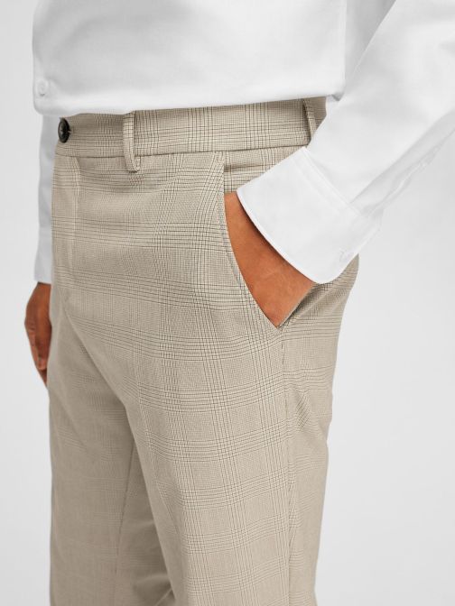 SLIM FIT TROUSER