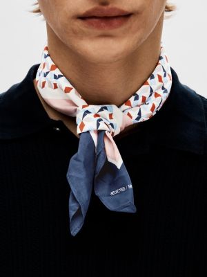 SCARF 16093436