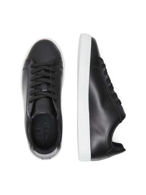 LEATHER SNEAKER