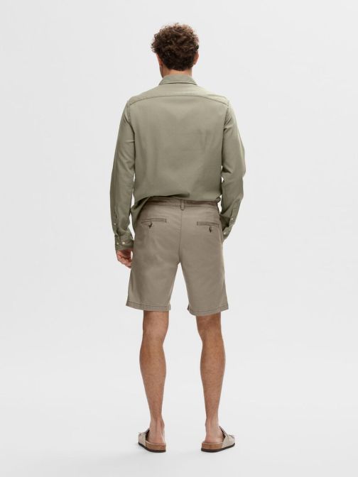 SLIM FIT CHINO SHORTS