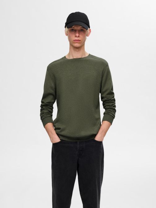 PULLOVER