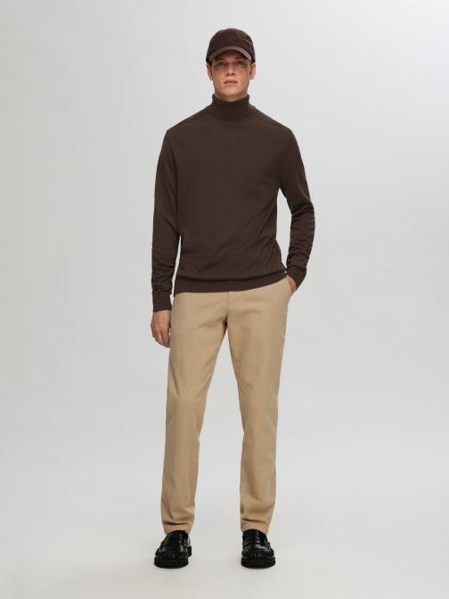 KNITTED PULLOVER