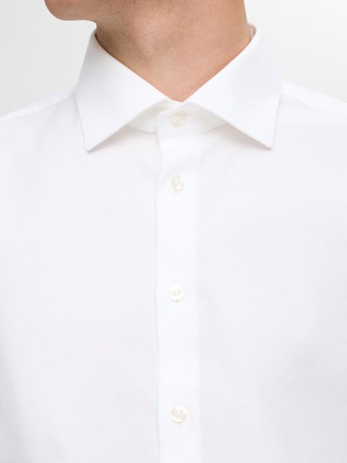 REGULAR FIT NON-IRON SHIRT