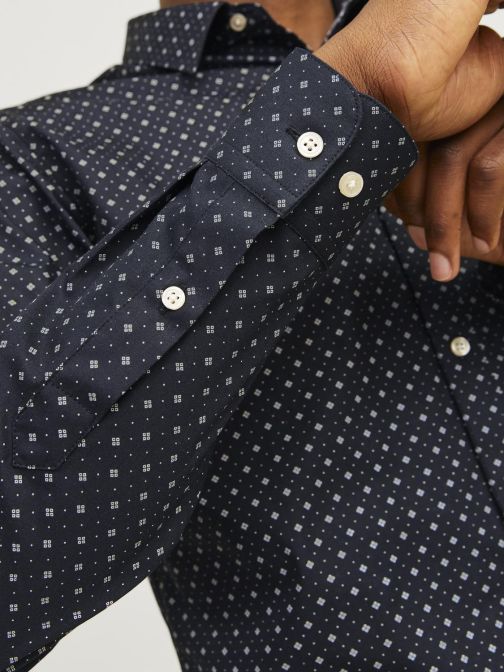 SLIM FIT SHIRT
