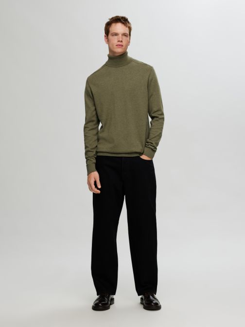 KNITTED PULLOVER