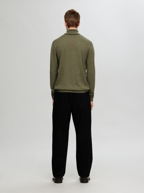 KNITTED PULLOVER