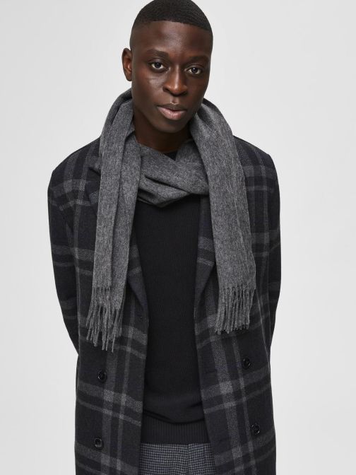 WOOL SCARF