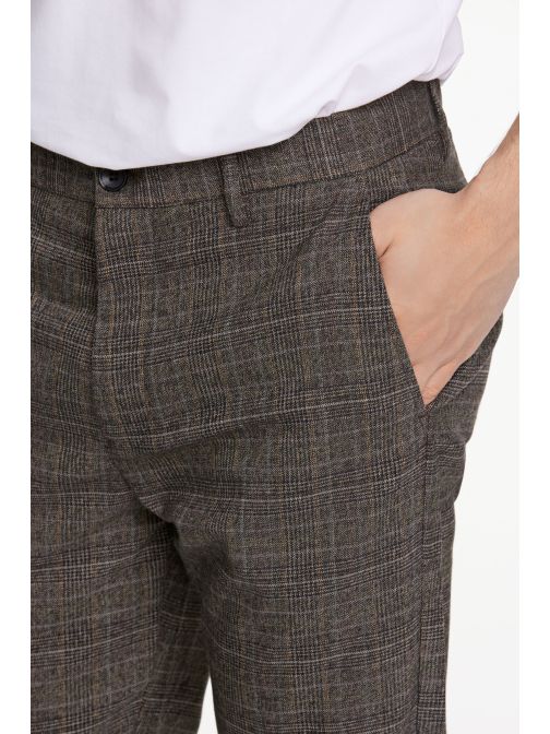 SLIM FIT NADRÁG 