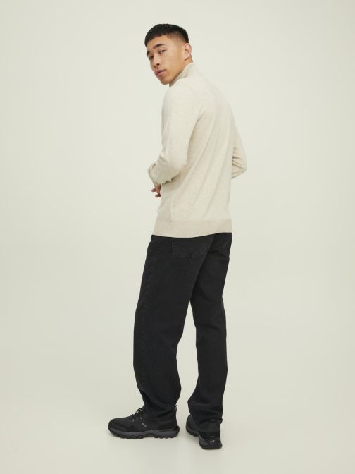 KNITTED CARDIGAN