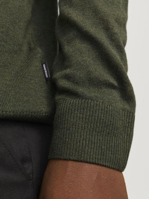 KNITTED ROLL NECK PULLOVER