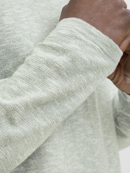 REGULAR FIT PULLOVER