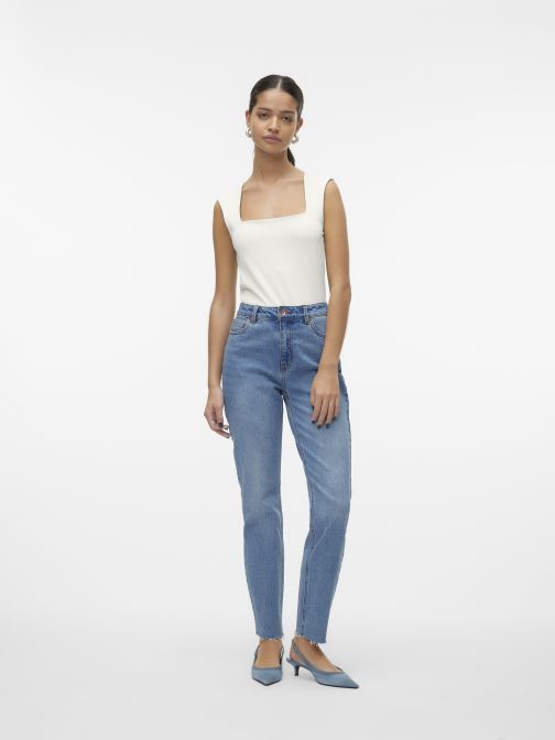 SZÖGLETES NYAKÚ TOP 