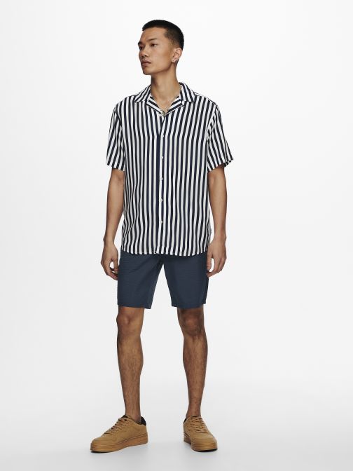 REGULAR FIT ING 