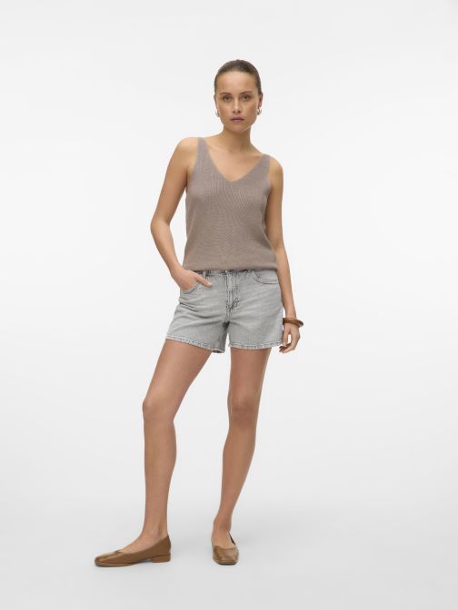 V-NYAKÚ BORDÁZOTT TOP 