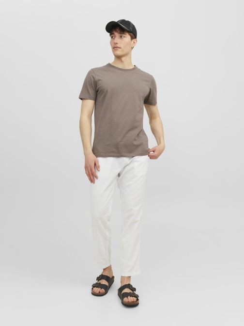 TAPERED FIT JOGGER