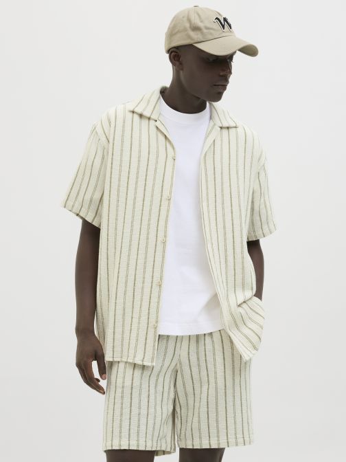 RELAXED FIT SHIRT
