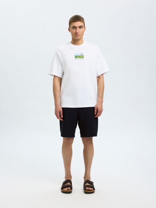 REGULAR FIT SHORTS