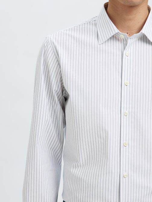 SLIM FIT ING