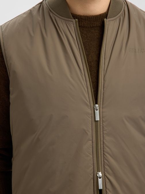 GILET 