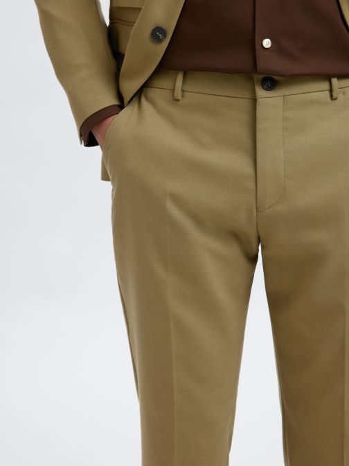 SLIM FIT ÖLTÖNYNADRÁG