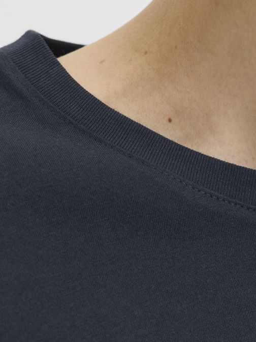 O-NECK TEE