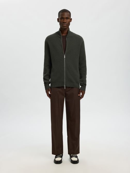 KNITTED PULLOVER
