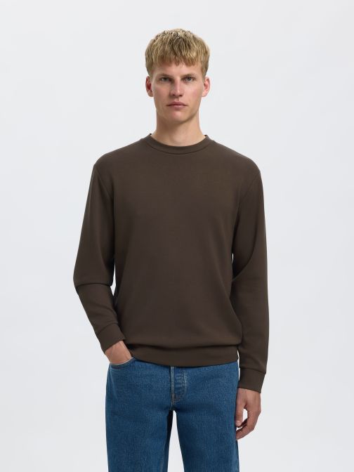 REGULAR FIT PULLOVER