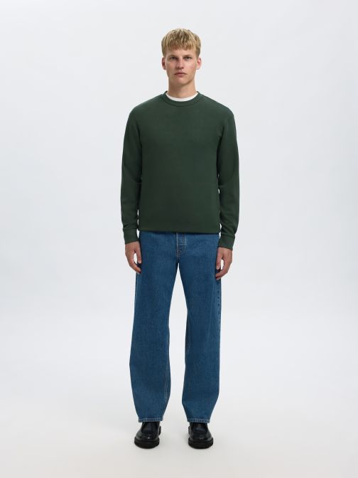 REGULAR FIT PULLOVER