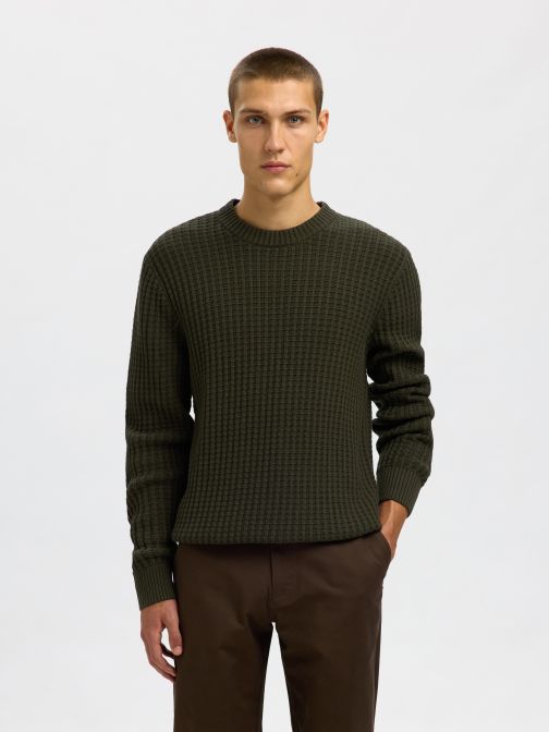 STRUCTURED KNITTED PULLOVER