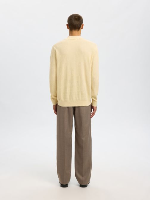 FÉLIG CIPZÁRAS PULÓVER 