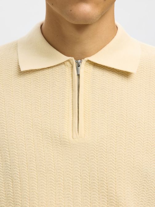 FÉLIG CIPZÁRAS PULÓVER 