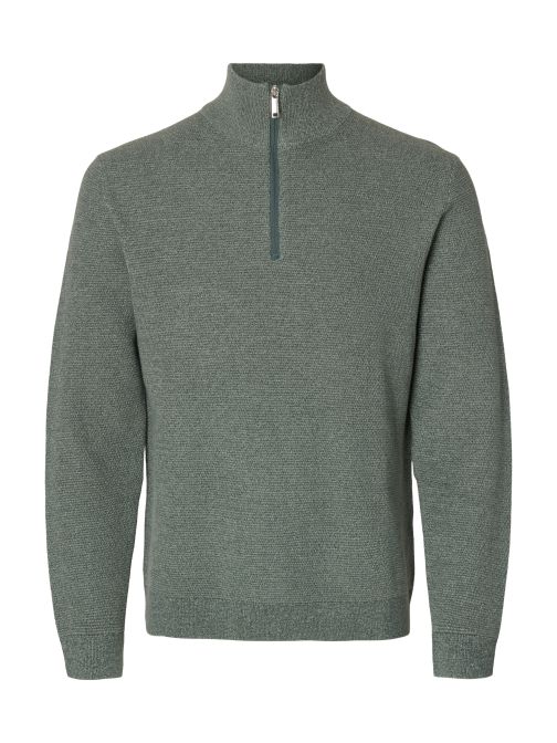 HALF ZIPPED KNITTED PULLOVER