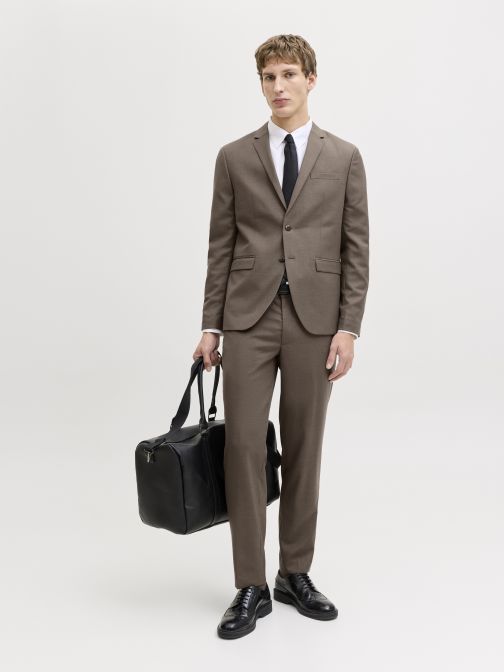 SZUPER SLIM FIT ÖLTÖNYNADRÁG