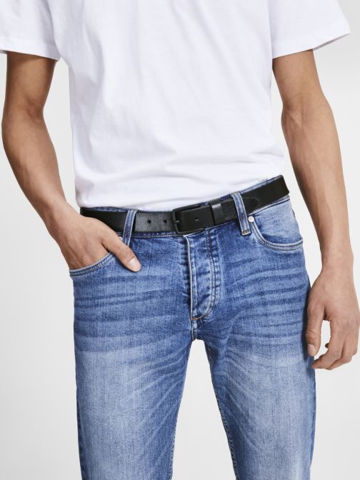 LEATHER BELT